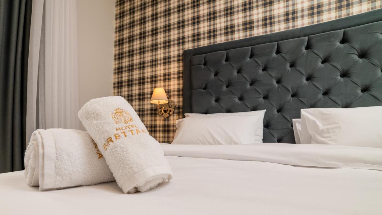 Brettania Hotel Ioánnina Eksteriør bilde