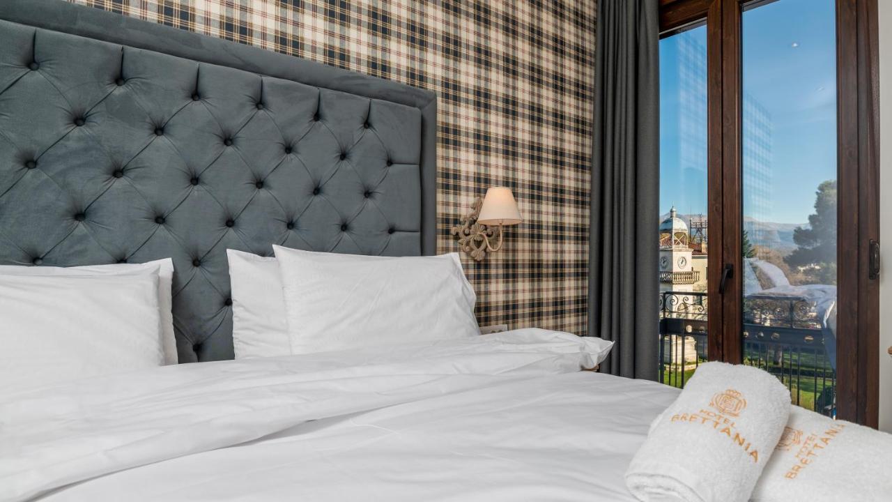 Brettania Hotel Ioánnina Eksteriør bilde